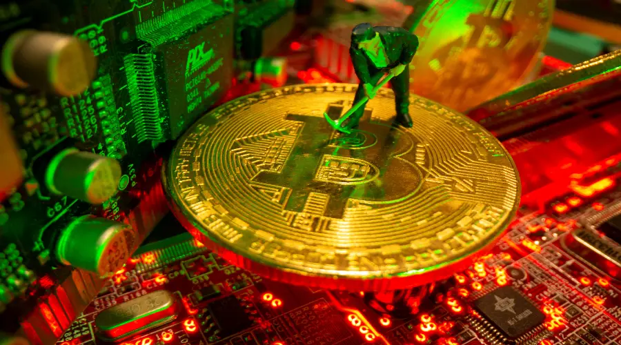 CryptoQuant: Продажи биткоинов «майнерами эпохи Сатоши» упали до минимума
