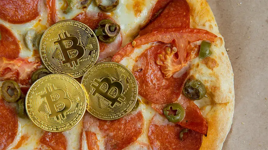 День самого дорогого в мире фастфуда: странные способы отметить Bitcoin Pizza Day