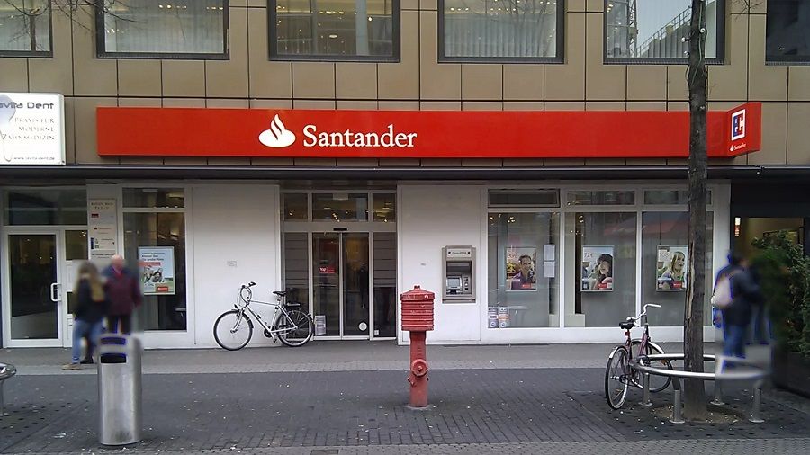    Santander     Binance