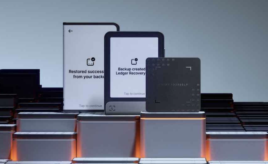 Ledger выпустила ключ восстановления для кошельков Flex и Stax