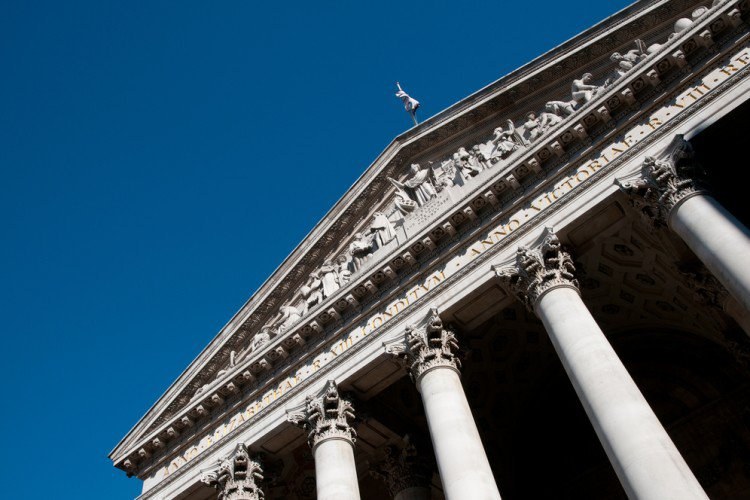 LSE исследует блокчейн