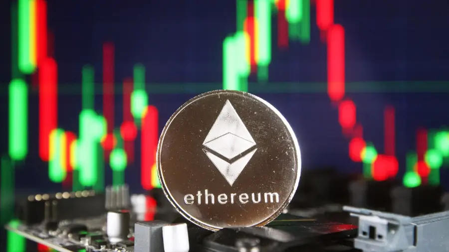 Аналитики CryptoQuant назвали ключевой фактор падения курса эфира