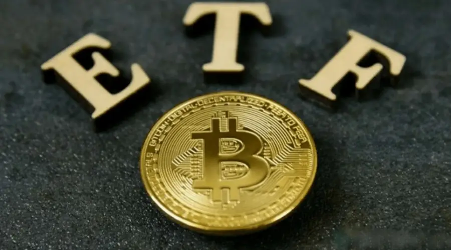 Инвесторы сократили позиции в спотовых биткоин-ETF на 17%