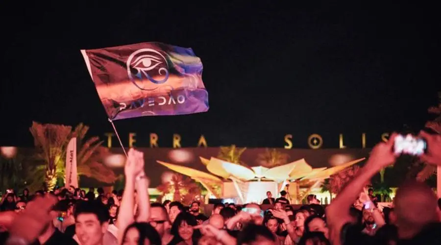 ZachXBT обвинил команду RaveDAO в накачке и сбросе токена проекта