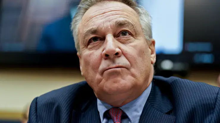 Новый глава FTX заработал за два месяца работы $690 000  Новый глава FTX заработал за два месяца работы $690 000