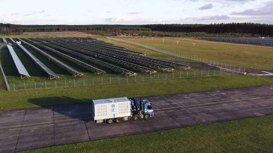 Итальянские инвесторы создадут в Кишиневе крупнейшую в Молдавии ферму для майнинга Итальянские инвесторы создадут в Кишиневе крупнейшую в Молдавии ферму для майнинга