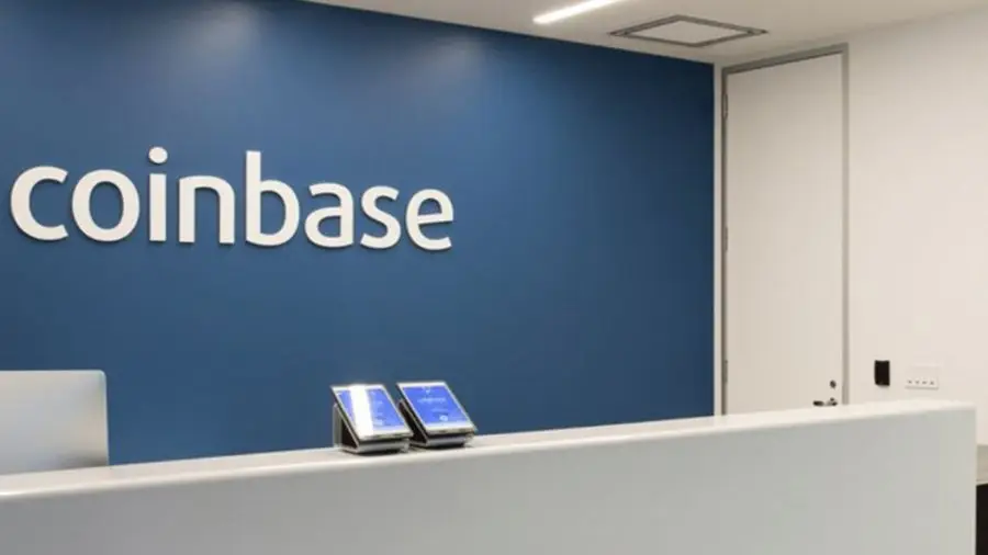 Биржа Coinbase закрывает офис в Чикаго и увольняет 30 сотрудников Биржа Coinbase закрывает офис в Чикаго и увольняет 30 сотрудников
