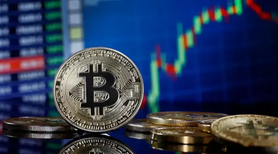 Биткоин-ETF привлекли более $2 млрд за десять дней