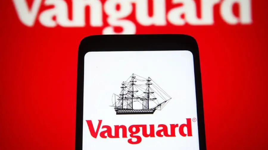 Vanguard не планирует запускать торговлю спотовыми ETF на биткоин