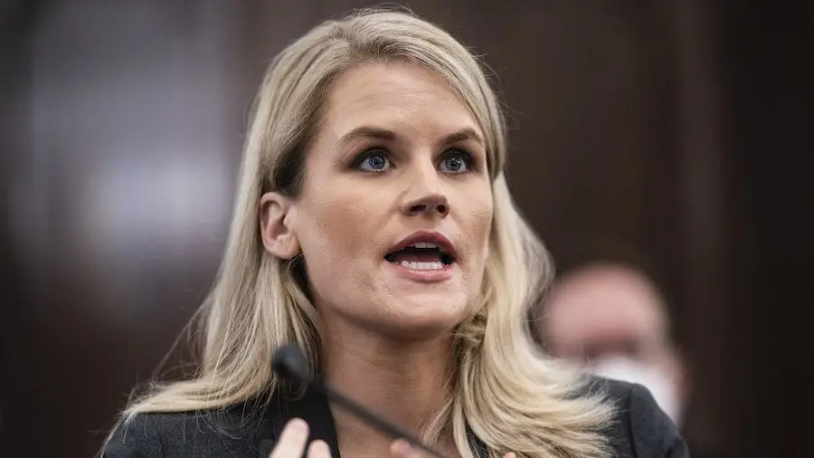 Экс-сотрудница Facebook раскритиковала заявления Цукерберга о безопасности метавселенной Экс-сотрудница Facebook раскритиковала заявления Цукерберга о безопасности метавселенной