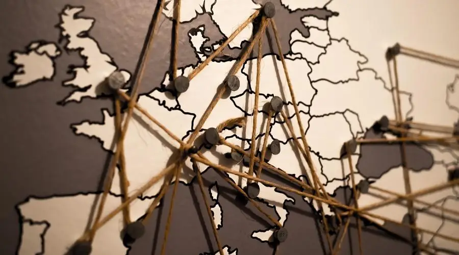 MiCA отрегулировал стейблкоины: что меняется на европейском крипторынке MiCA отрегулировал стейблкоины: что меняется на европейском крипторынке