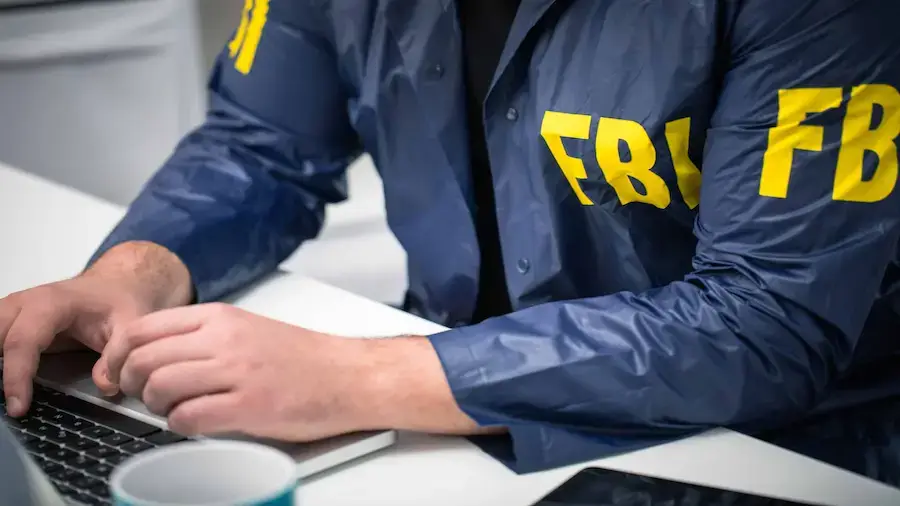 ФБР: Нам удалось спасти от криптомошенников 4300 человек