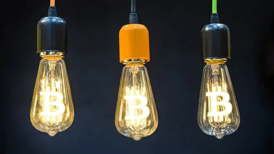 Энергия в нужное русло: самые необычные майнинг-фермы в мире