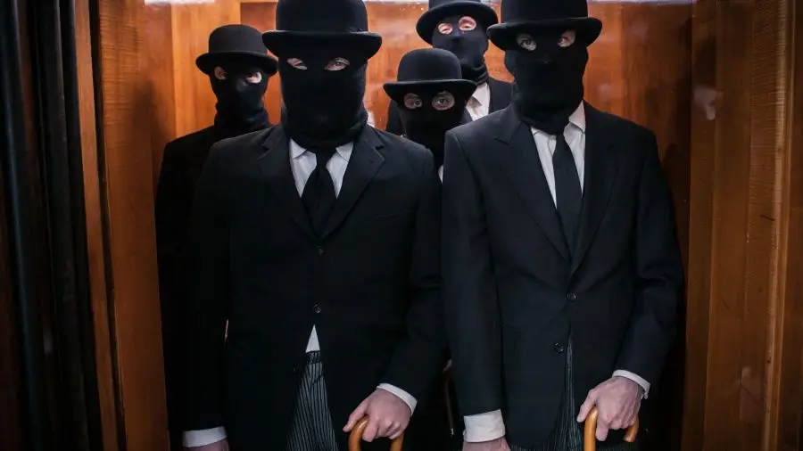 В Великобритании четверо в масках ограбили криптотрейдера В Великобритании четверо в масках ограбили криптотрейдера