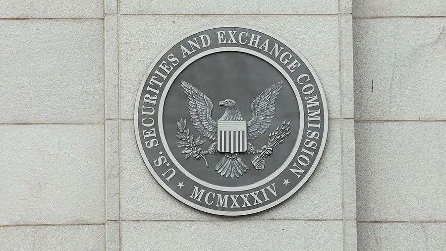 SEC и CFTC обвиняют First Global Credit в незарегистрированной продаже свопов на биткоин