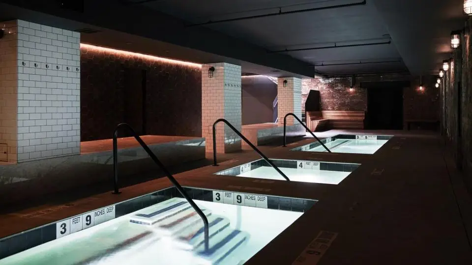 Баня Bathhouse использует майнинговые установки для подогрева воды