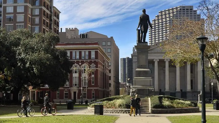 Мэр города Лафайетт предложил создать местную криптовалюту и провести ICO Мэр города Лафайетт предложил создать местную криптовалюту и провести ICO