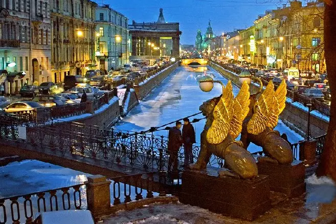 мост с грифонами