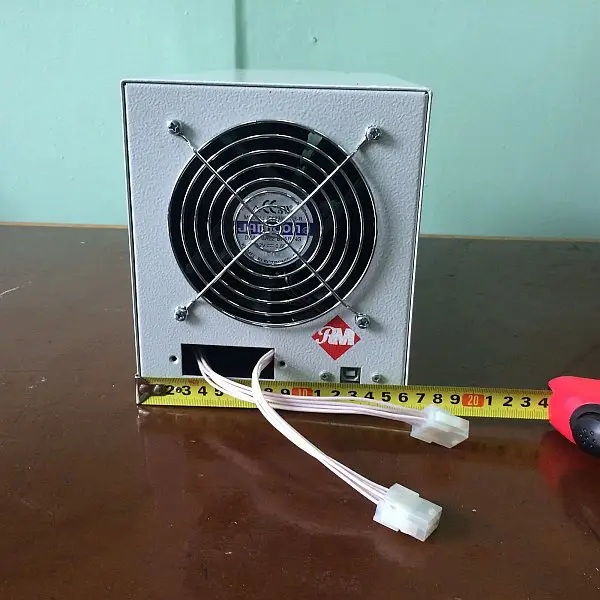 Вид сзади