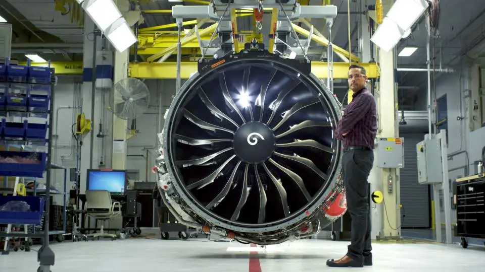 GE Aviation будет отслеживать поставку авиационных двигателей на платформе Microsoft Azure