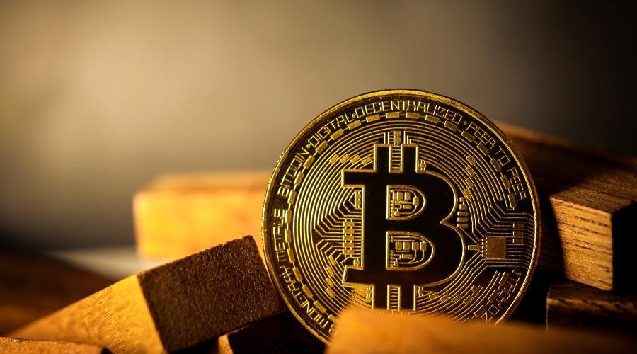Strategy и MARA вывели биткоины на $450 млн