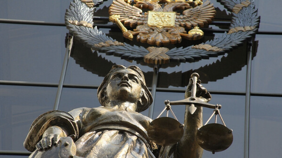Бывший полицейский с подельниками ограбил криптоинвестора на 5,6 млн рублей