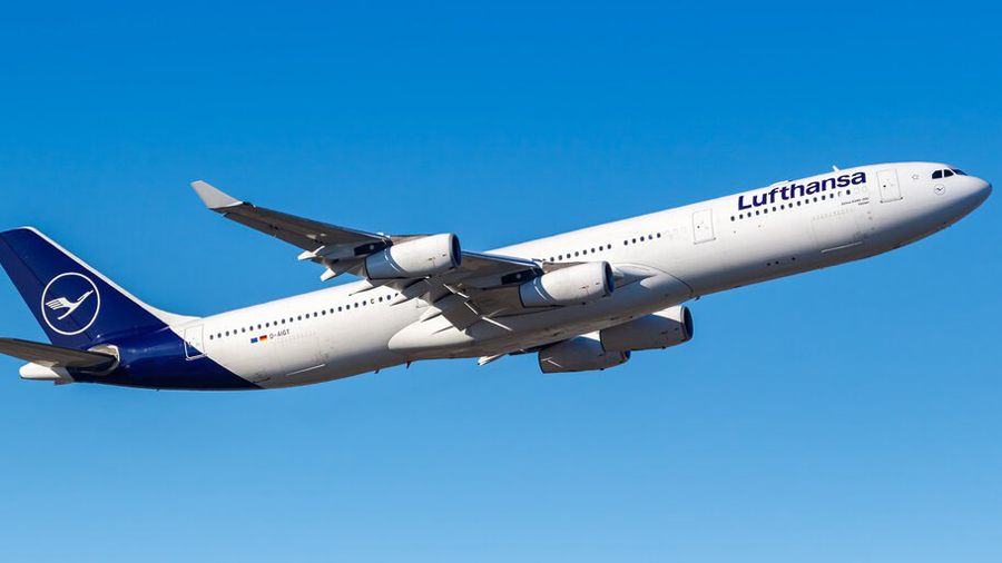 Авиакомпания Lufthansa запустила программу лояльности с NFT на основе Polygon