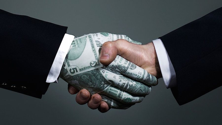 Главный страх банков: как в 2026 году работают доходные стейблкоины