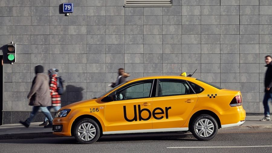 Притворившийся таксистом Uber преступник украл у гражданина США криптовалюты на $123 000
