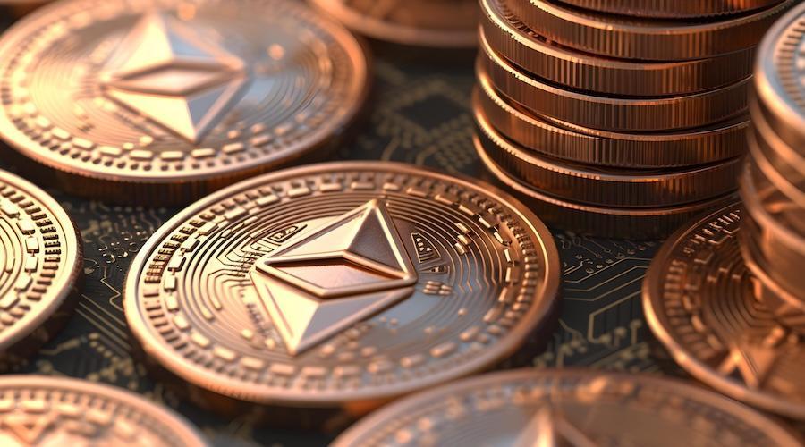 Киты двигают $205 млн: фиксация по ETH и ставка на рост