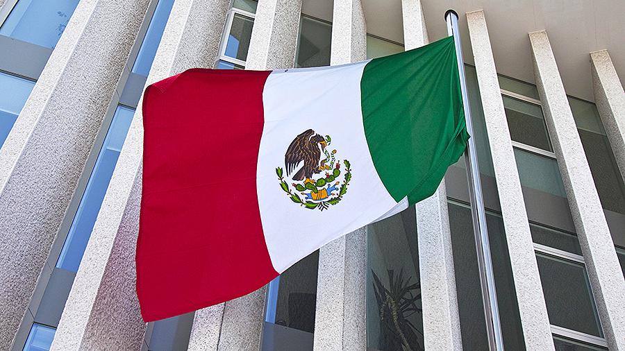 ЦБ Мексики перенес запуск цифрового песо на 2025 год