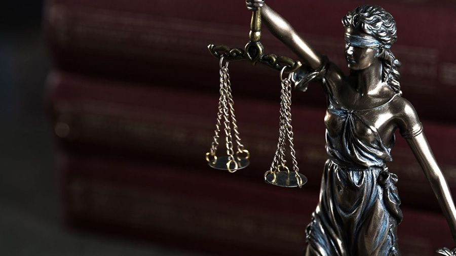 Суд Лас-Вегаса постановил бывшему адвокату заплатить штраф $14 млн за организацию криптосхемы