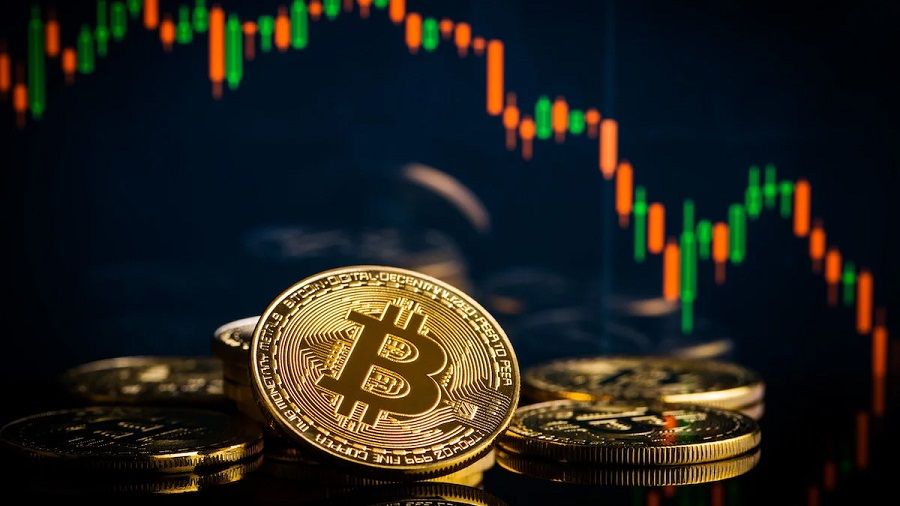 Bitcoin falls to ,500 amid SEC lawsuit against Binance