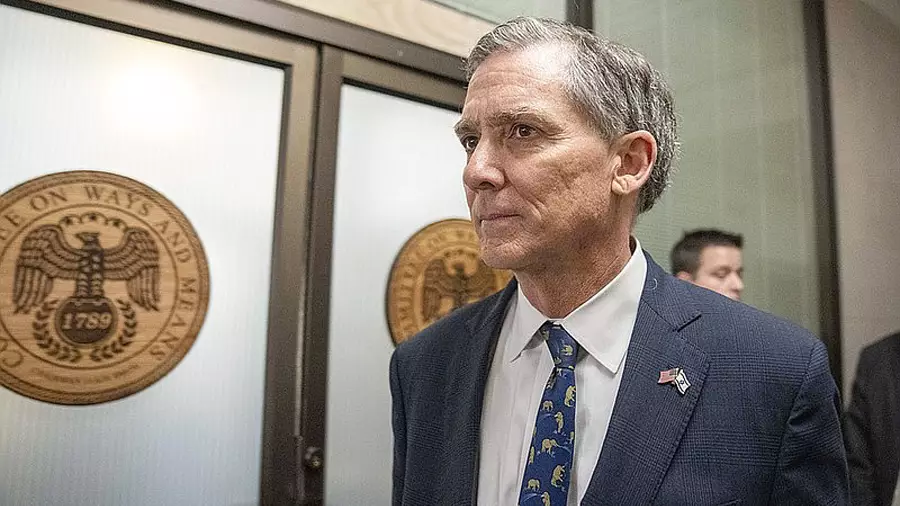 Senator French Hill criticized the idea of ​​Brian Armstrong about the payment