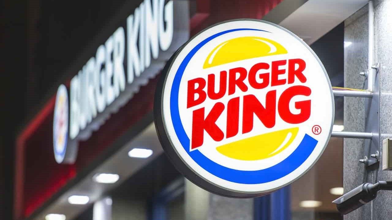 Burger King установил принимающие криптовалюту автоматы для аренды внешних аккумуляторов