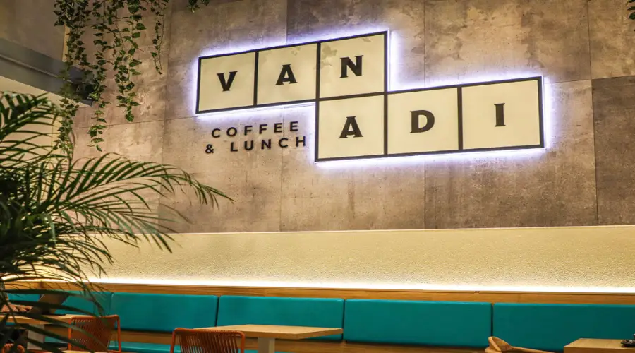 Сеть кофеен Vanadi Coffee планирует купить биткоины на $1,1 млрд