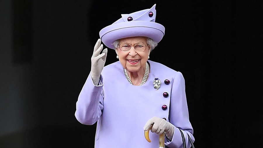 OpenSea flooded with NFTs featuring Queen Elizabeth II